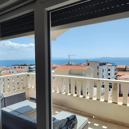 Apartamento Mediterraneo 2 *